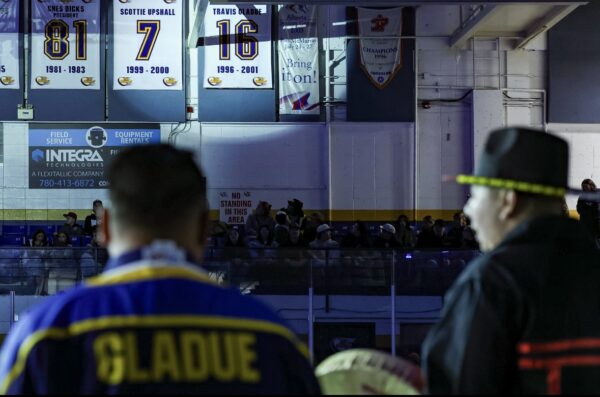 Fort McMurray Oil Barons Retire No. 16 in Honour of Travis Gladue